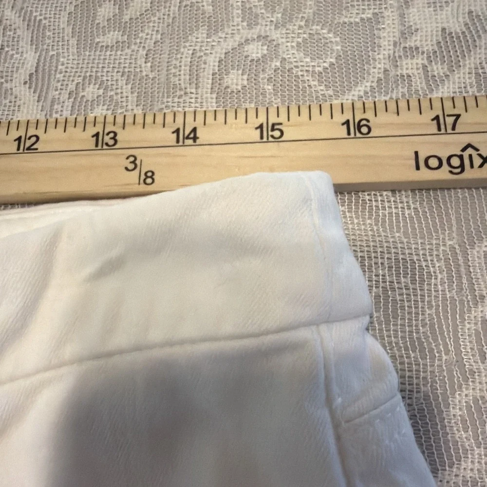 Chico's the NO-Stain SO Slimming Girlfriend Ankle-White Cottagecore Meas. In Pic - Picture 2 of 6